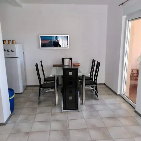Ana Apartament *
